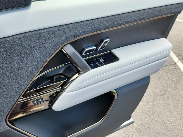 new 2025 Land Rover Range Rover Sport car, priced at $92,215