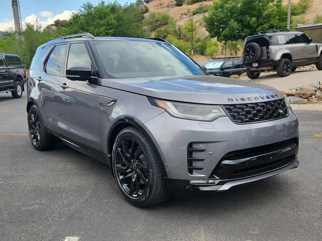 new 2025 Land Rover Discovery car, priced at $71,128