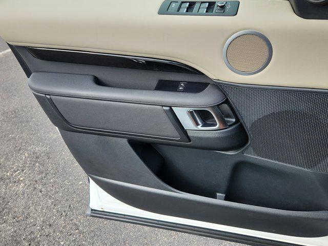 used 2019 Land Rover Discovery car, priced at $19,595