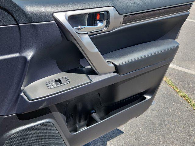 used 2022 Lexus GX 460 car, priced at $59,598