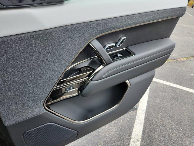 new 2025 Land Rover Range Rover Sport car, priced at $105,390