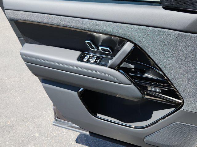 new 2025 Land Rover Range Rover Sport car, priced at $125,450