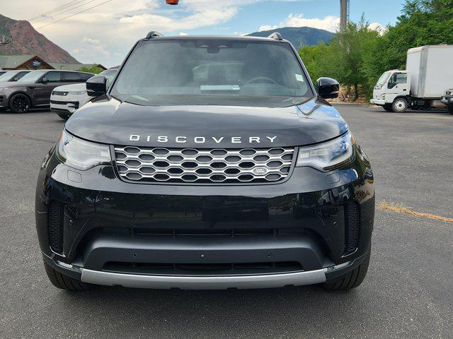 new 2025 Land Rover Discovery car, priced at $65,618