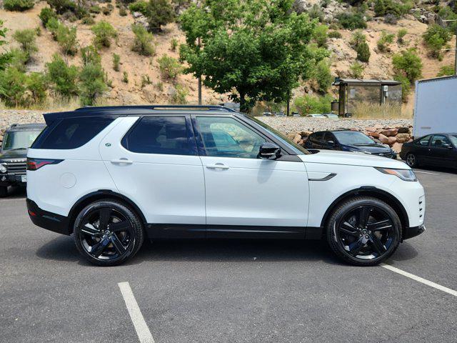 new 2025 Land Rover Discovery car, priced at $77,728