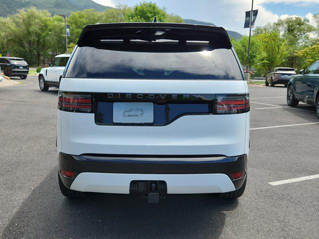 new 2025 Land Rover Discovery car, priced at $77,728