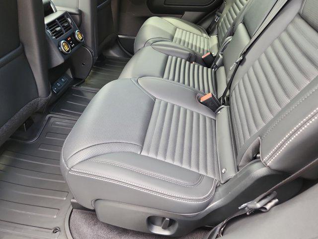 new 2025 Land Rover Discovery car, priced at $77,728