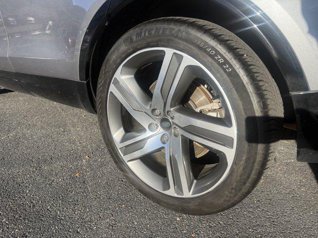 used 2022 Land Rover Discovery car, priced at $33,595
