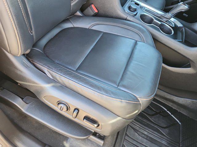 used 2020 Chevrolet Traverse car, priced at $18,596