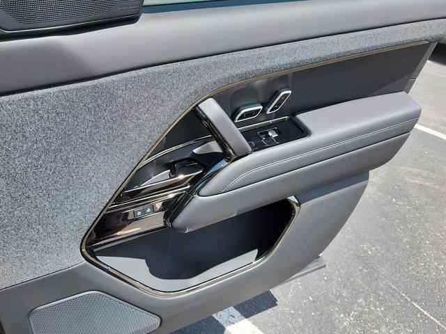 new 2025 Land Rover Range Rover Sport car, priced at $94,650