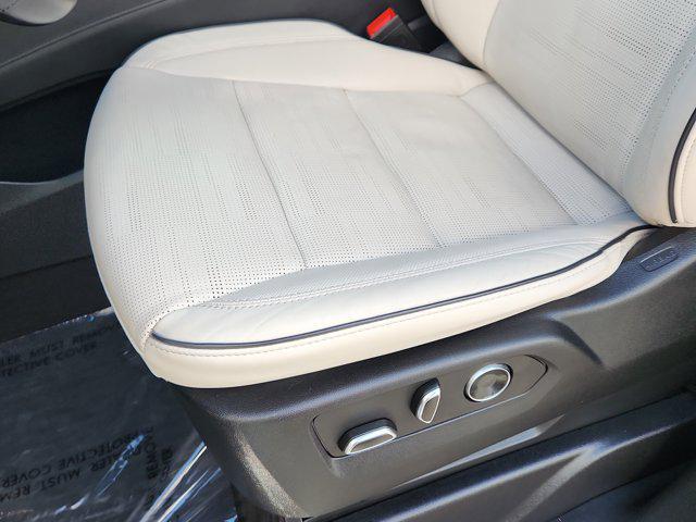 used 2024 Cadillac Escalade car, priced at $81,597