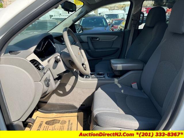 used 2013 Chevrolet Traverse car, priced at $8,799