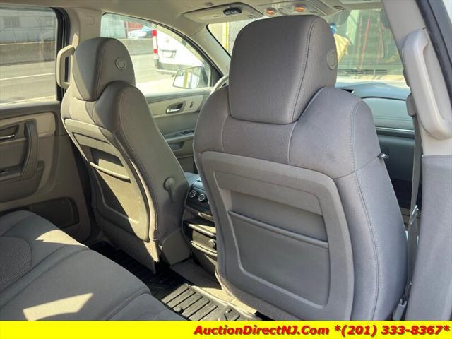 used 2013 Chevrolet Traverse car, priced at $8,799