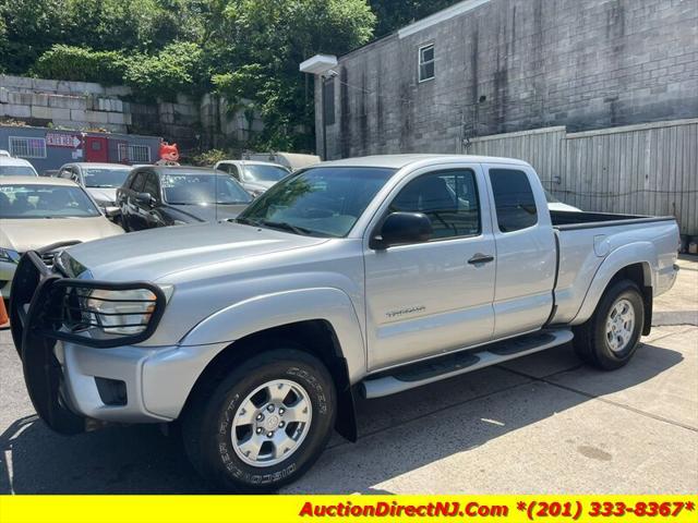 used 2013 Toyota Tacoma car, priced at $14,499