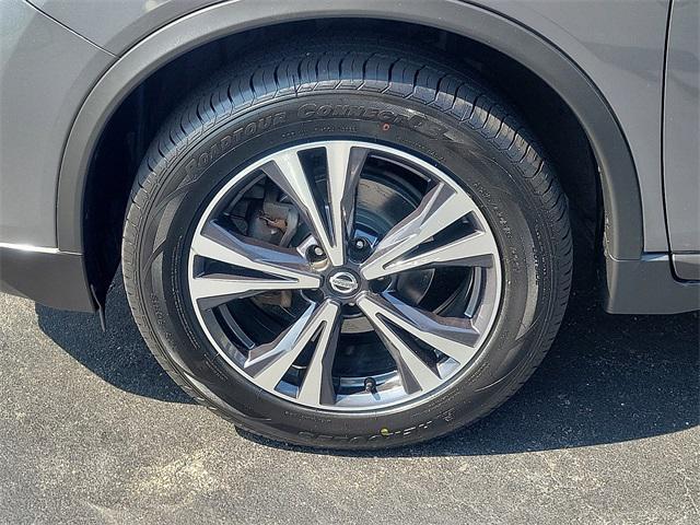 used 2018 Nissan Rogue car, priced at $16,891