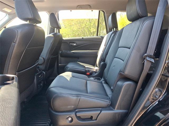 used 2020 Honda Pilot car, priced at $28,454