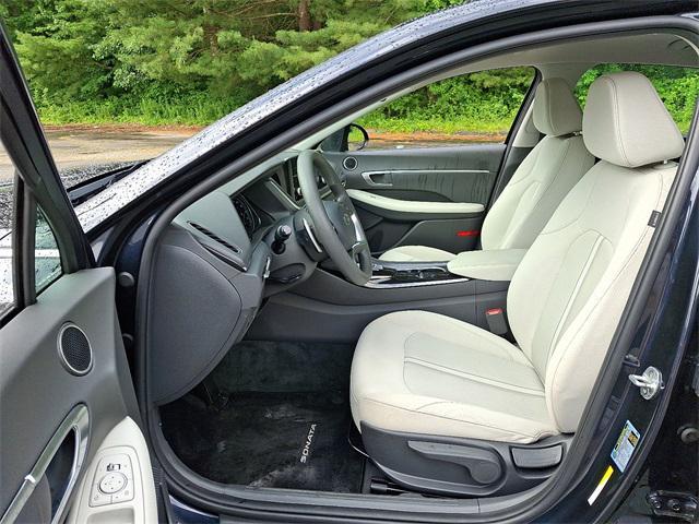 used 2021 Hyundai Sonata car, priced at $21,071