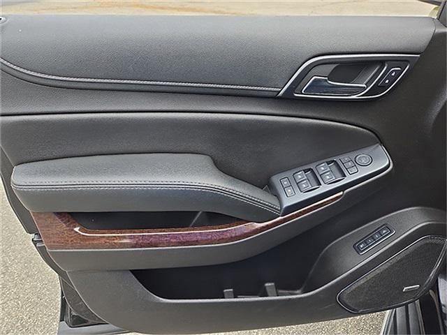 used 2017 GMC Yukon car, priced at $30,698