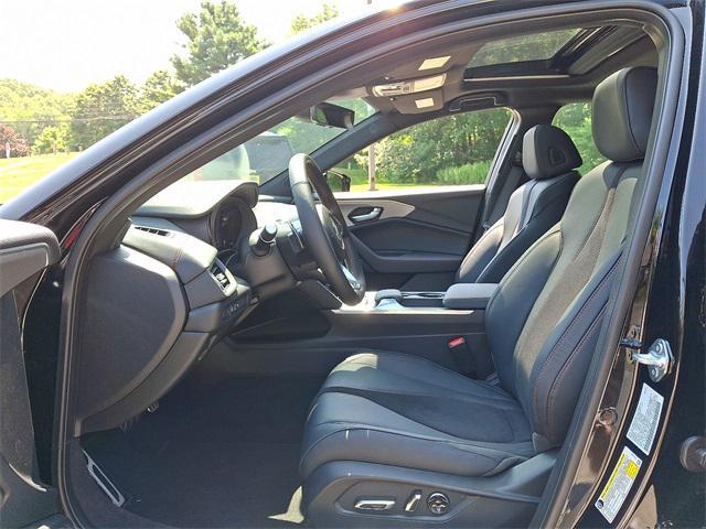new 2025 Acura TLX car, priced at $52,195