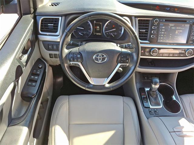 used 2018 Toyota Highlander car, priced at $23,836