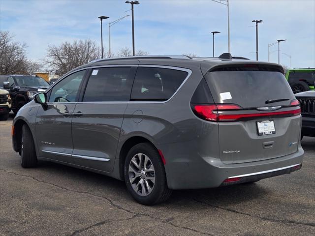 new 2025 Chrysler Pacifica car, priced at $54,475