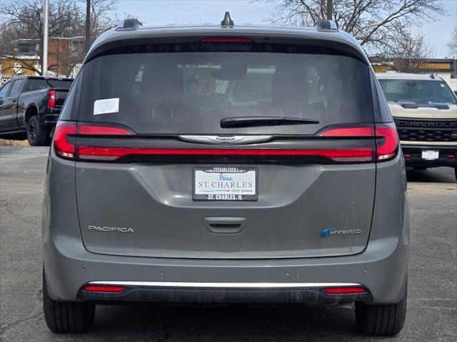 new 2025 Chrysler Pacifica car, priced at $54,475