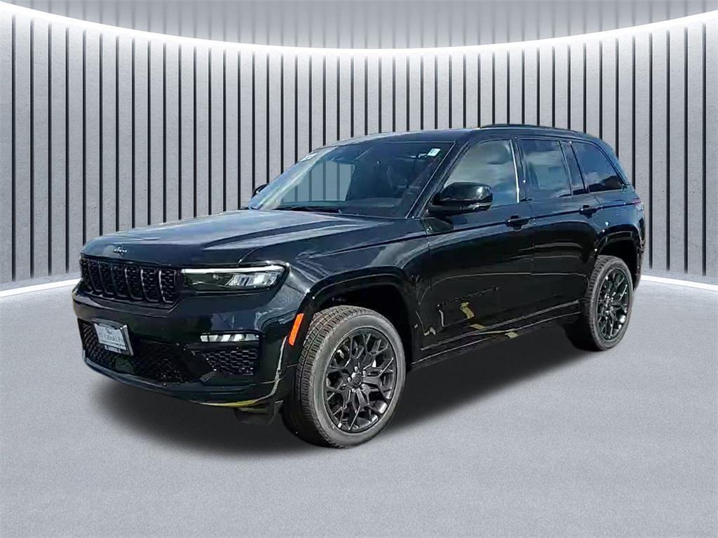 new 2025 Jeep Grand Cherokee car, priced at $55,058