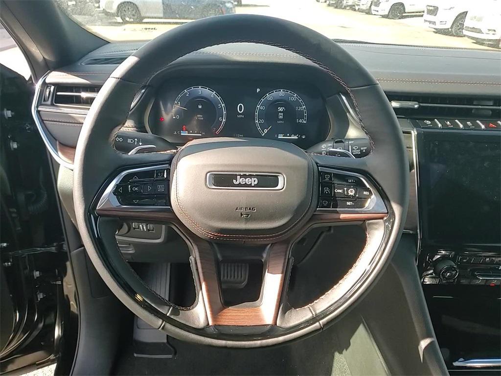new 2025 Jeep Grand Cherokee car, priced at $55,058
