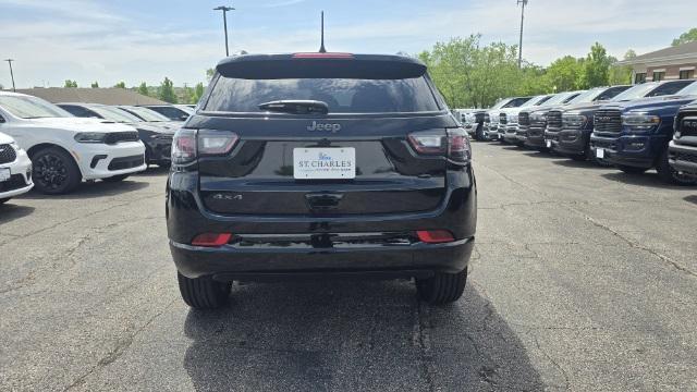 new 2024 Jeep Compass car, priced at $39,305