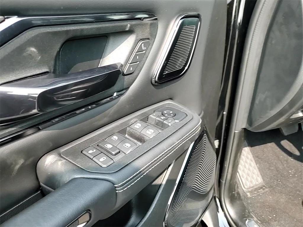 new 2025 Ram 1500 car, priced at $68,082