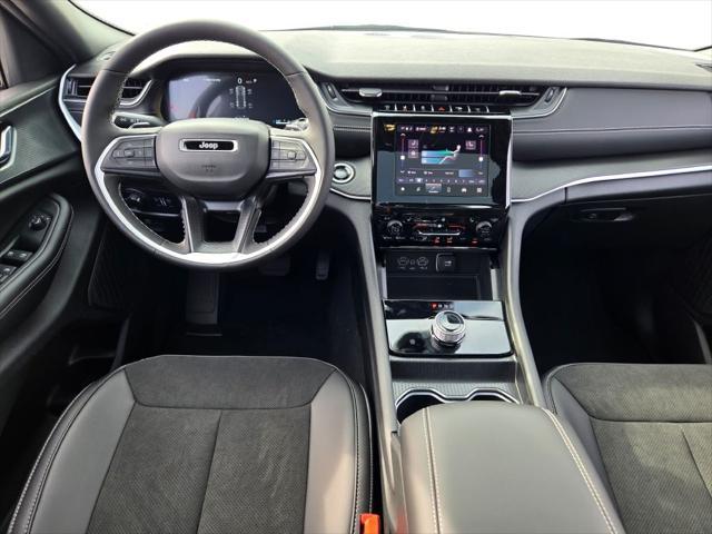 new 2025 Jeep Grand Cherokee car, priced at $41,343