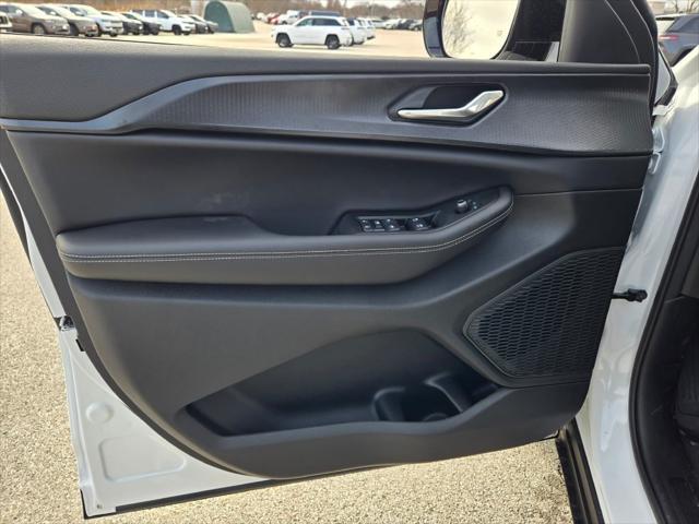 new 2025 Jeep Grand Cherokee car, priced at $41,343
