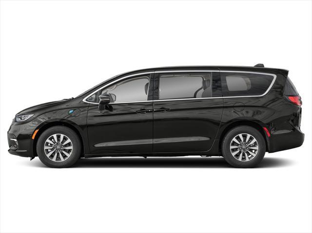 new 2024 Chrysler Pacifica car, priced at $61,090