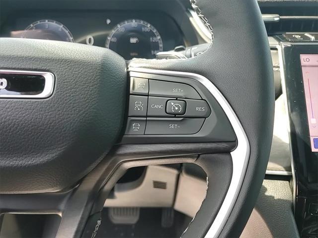 new 2025 Jeep Grand Cherokee car, priced at $41,915