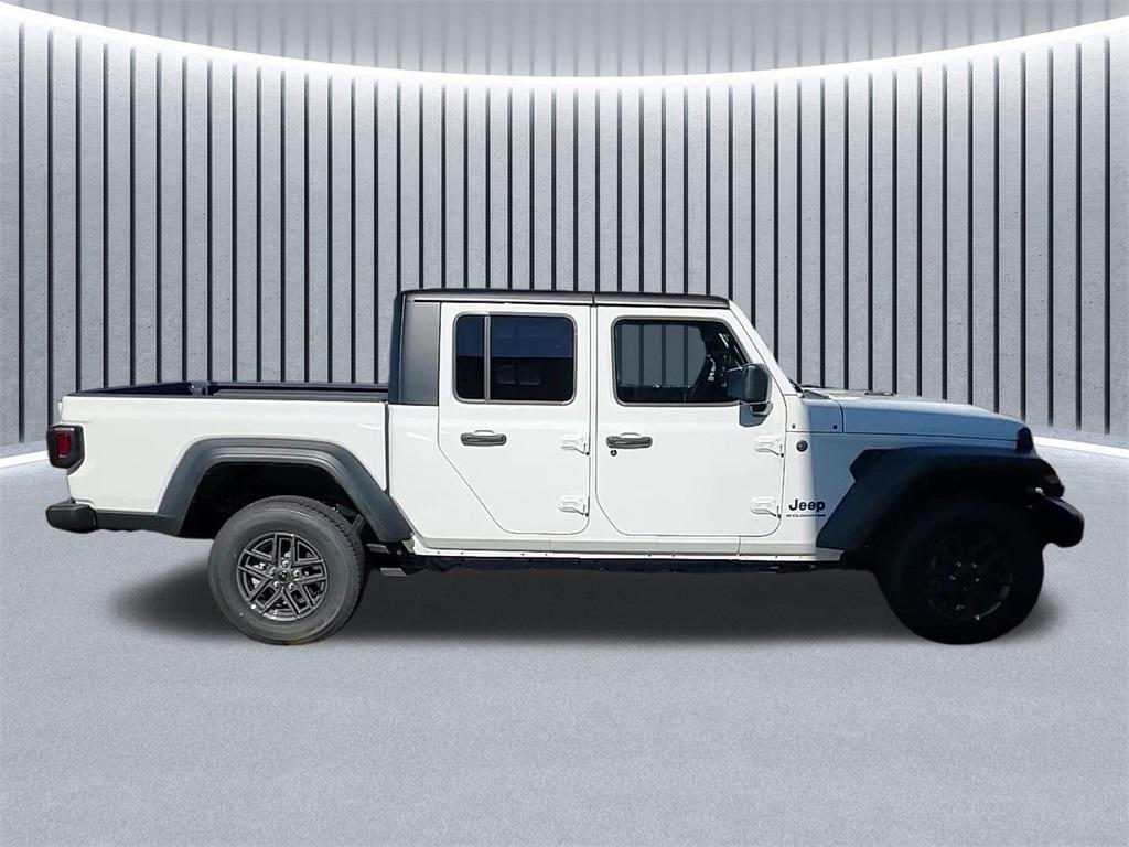 new 2025 Jeep Gladiator car, priced at $39,582