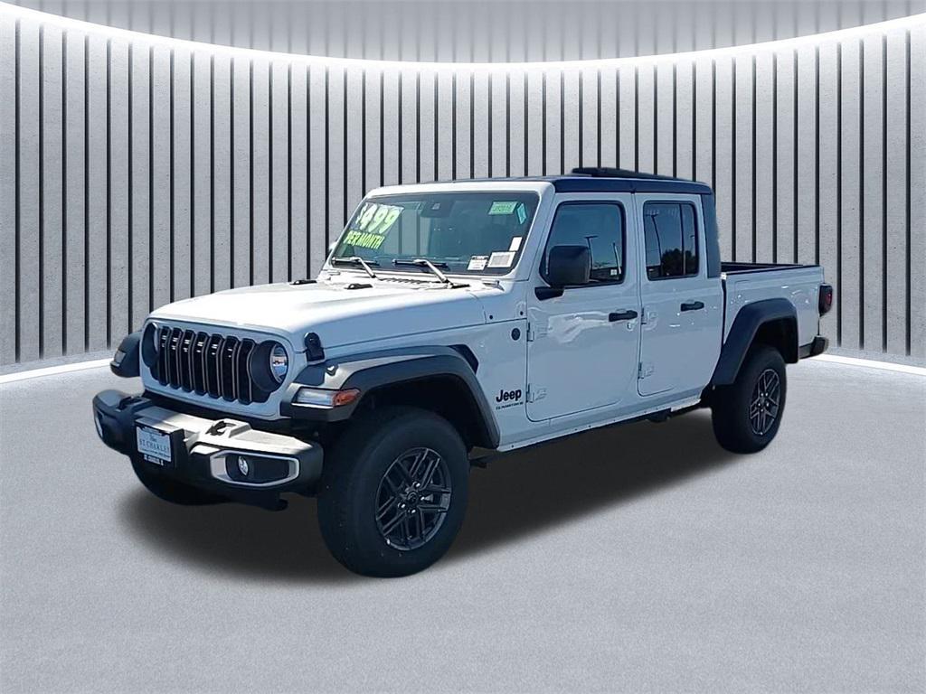 new 2025 Jeep Gladiator car, priced at $39,582