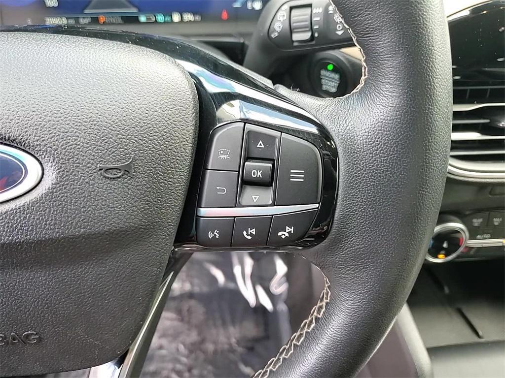 used 2022 Ford Escape car, priced at $24,450