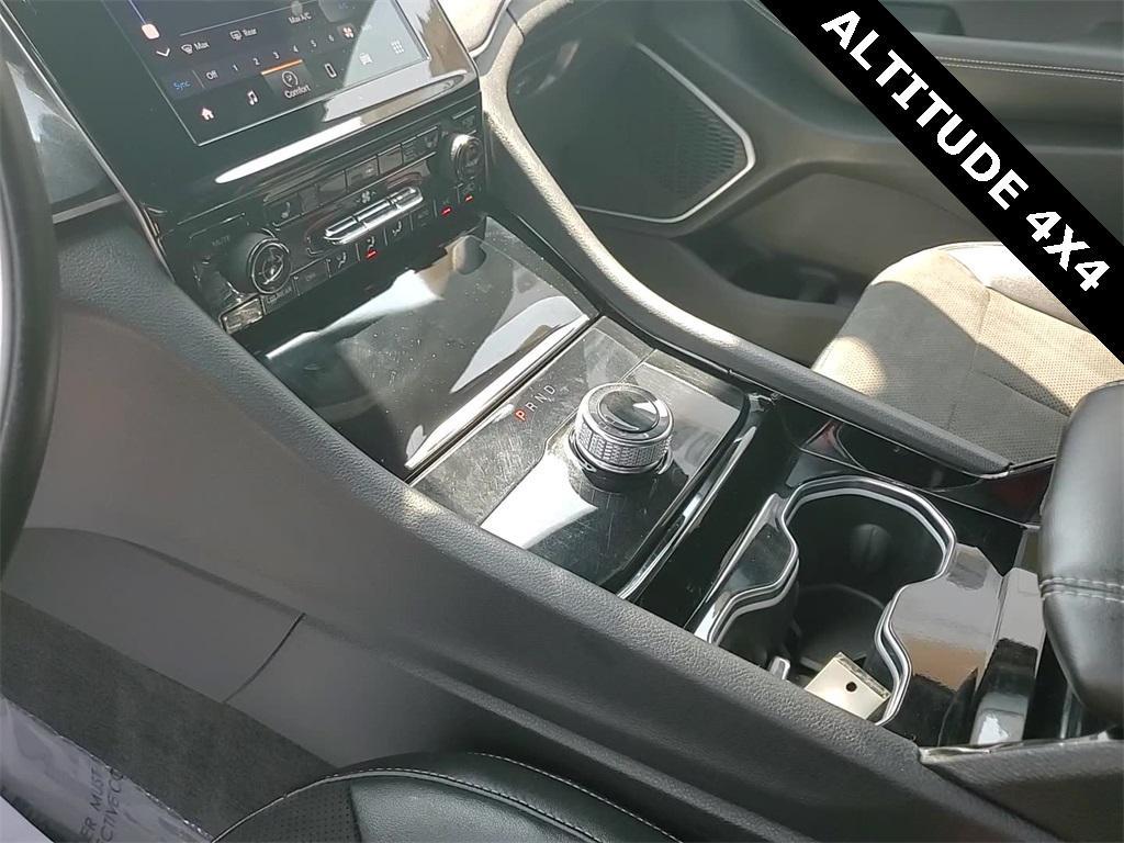 used 2022 Jeep Grand Cherokee L car, priced at $27,569