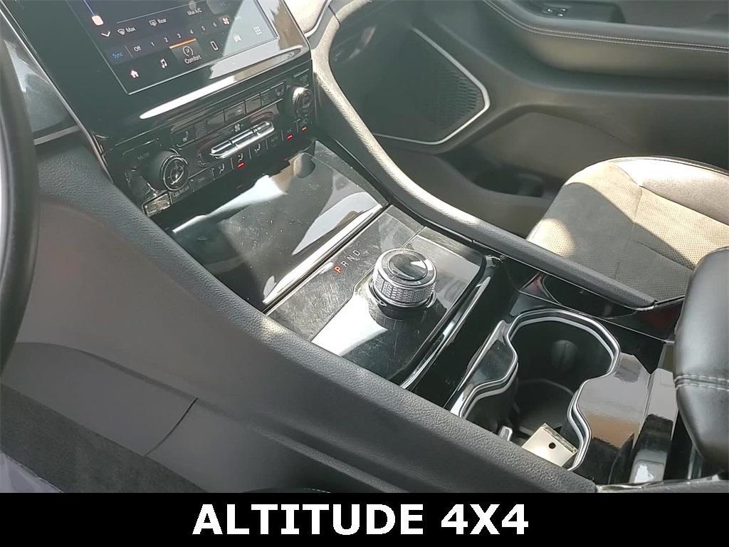 used 2022 Jeep Grand Cherokee L car, priced at $24,687