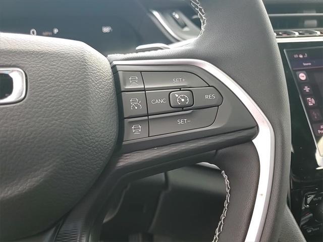 new 2025 Jeep Grand Cherokee car, priced at $40,875