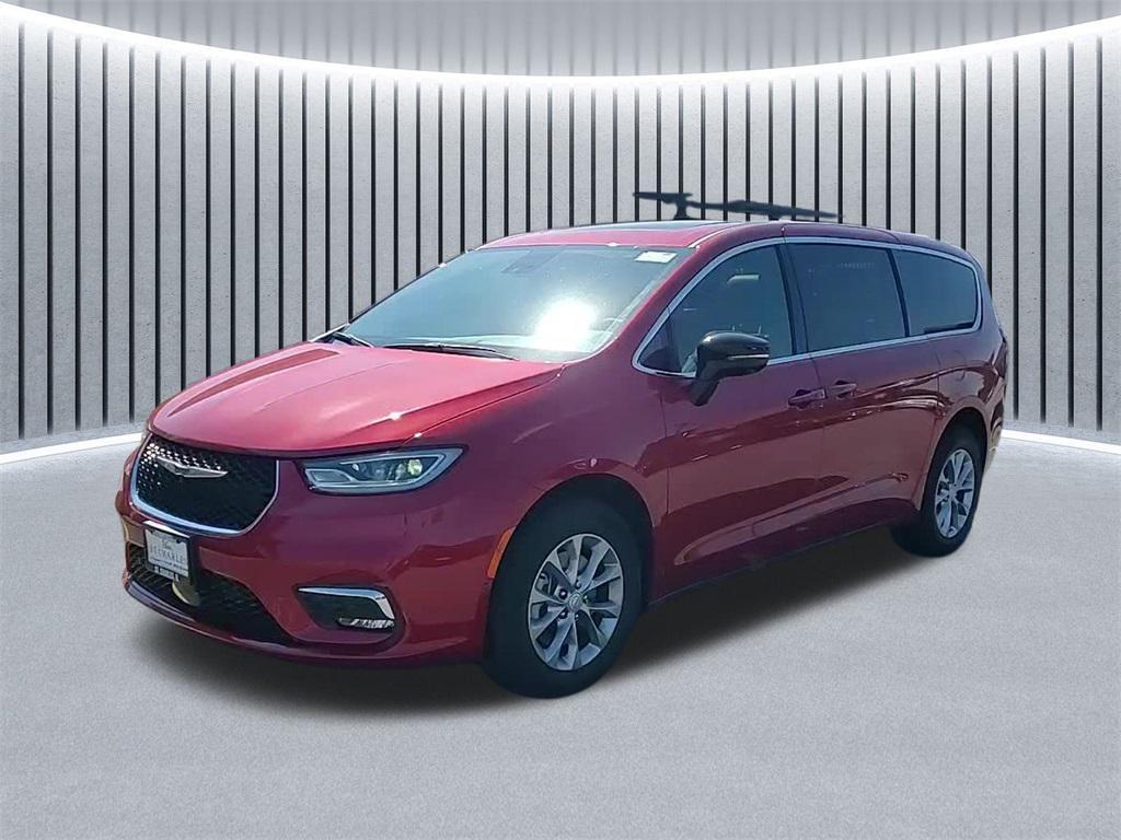 new 2026 Chrysler Pacifica car, priced at $48,125