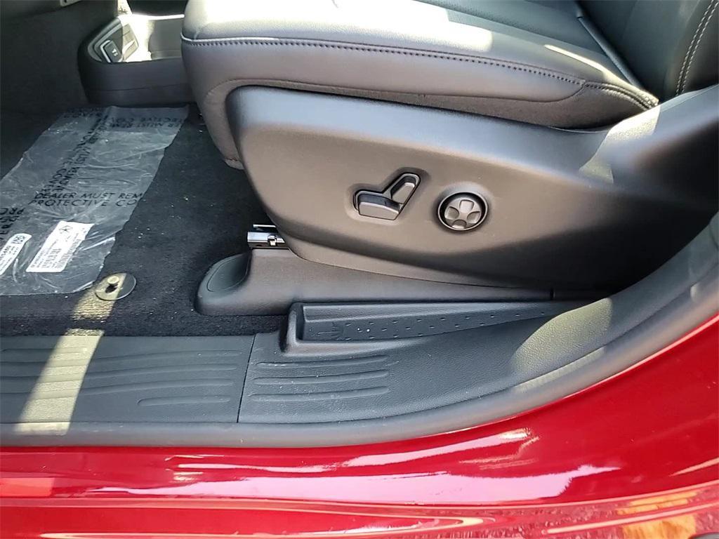 new 2026 Chrysler Pacifica car, priced at $45,058