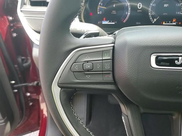 new 2025 Jeep Grand Cherokee L car, priced at $39,425