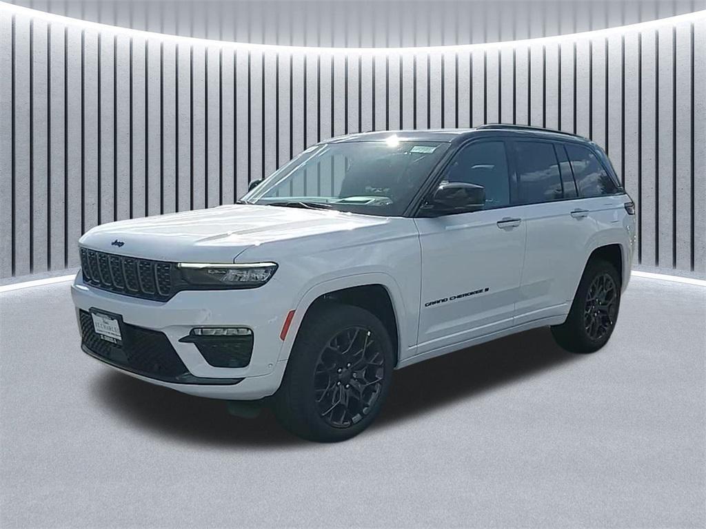new 2025 Jeep Grand Cherokee car, priced at $61,497