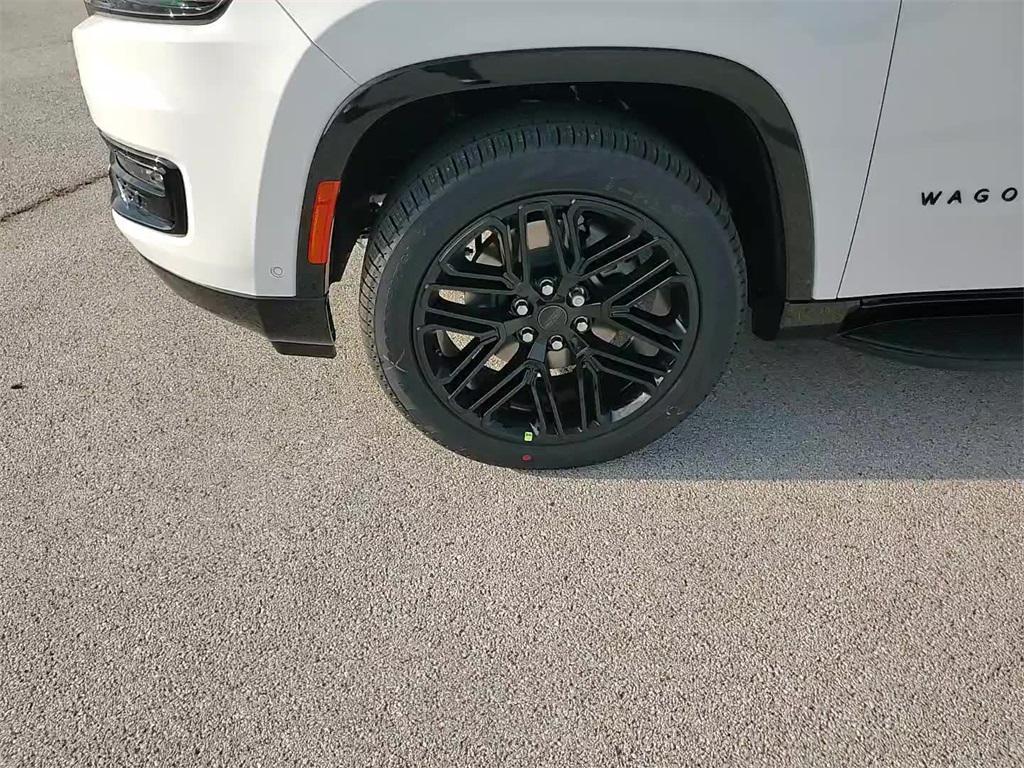 new 2025 Jeep Wagoneer L car, priced at $70,857