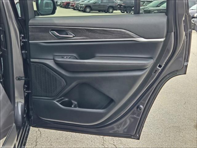 new 2025 Jeep Grand Cherokee L car, priced at $46,110