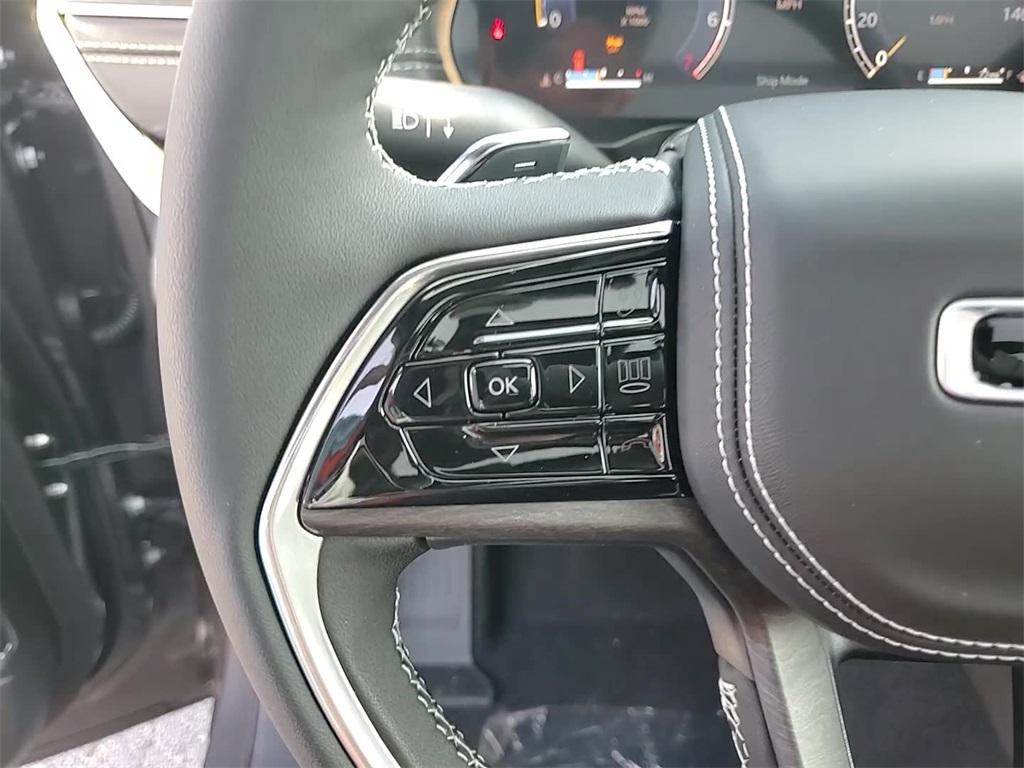 new 2025 Jeep Grand Cherokee car, priced at $52,272