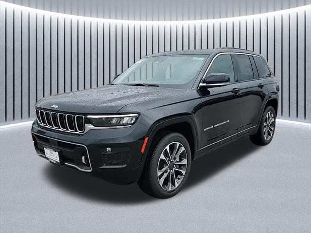 new 2025 Jeep Grand Cherokee car, priced at $61,711