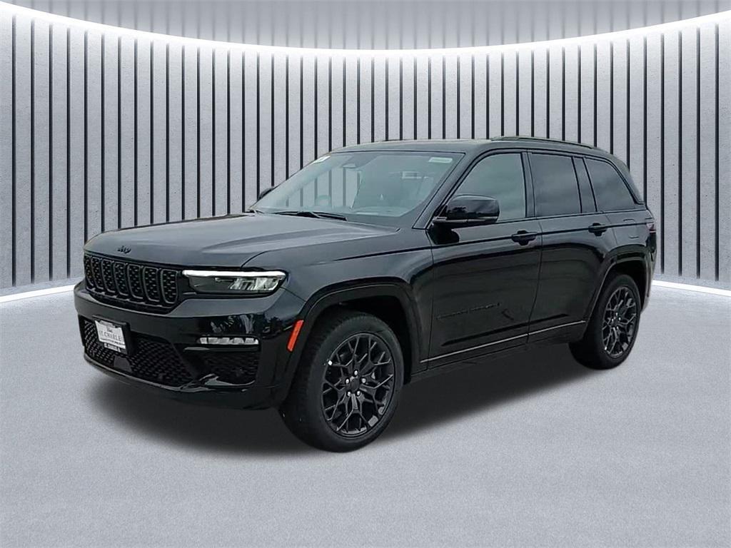 new 2025 Jeep Grand Cherokee car, priced at $62,033