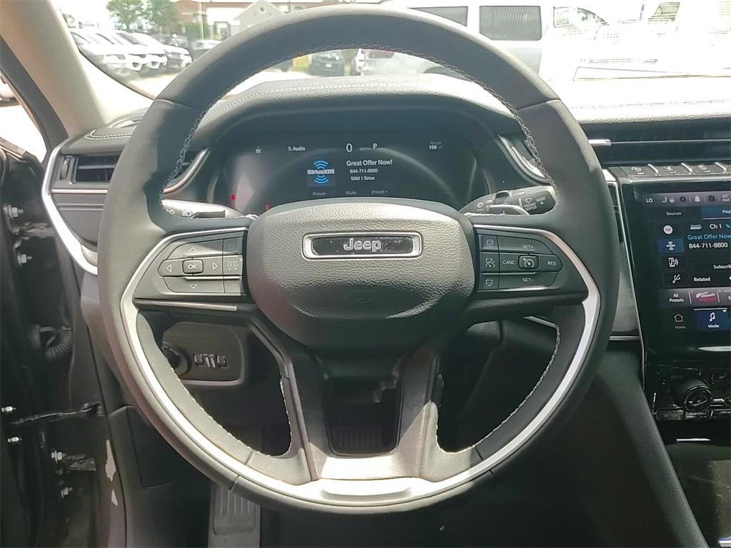used 2023 Jeep Grand Cherokee car, priced at $42,999