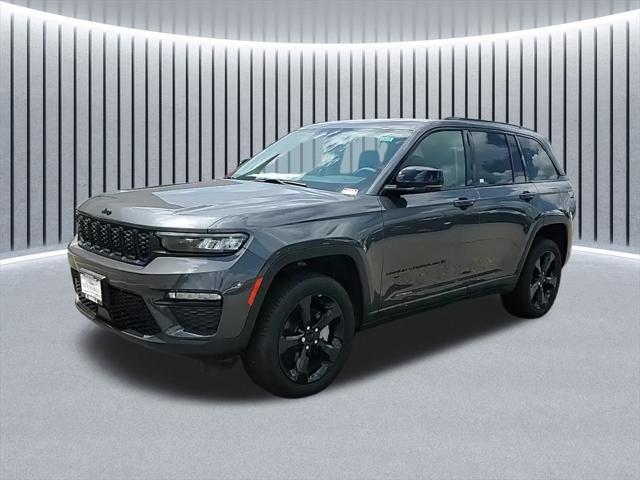 used 2023 Jeep Grand Cherokee car, priced at $42,999
